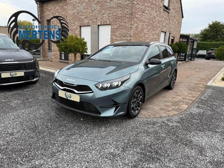 Kia Ceed SW / cee'd SW 1.5 T-GDi 140PK EDITIE 30 FACELIFT, Auto's, Kia, Bedrijf, Te koop, (Pro) Cee d, ABS, Achteruitrijcamera