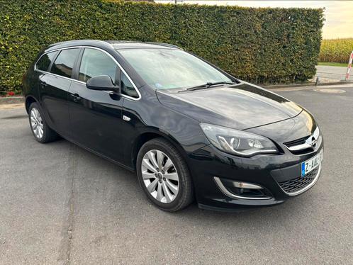 Opel Astra 1.4benzine bwj: 2016 159000km, Autos, Opel, Entreprise, Astra, ABS, Phares directionnels, Airbags, Air conditionné
