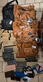 lot maroquinerie strictement neuf, Enlèvement