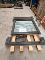 Velux 114/118, Bricolage & Construction, Enlèvement, Utilisé