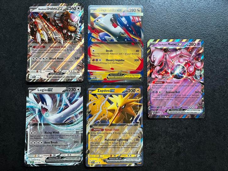 5 Pokémon Jumbo kaarten, Hobby en Vrije tijd, Verzamelkaartspellen | Pokémon, Zo goed als nieuw, Meerdere kaarten, Foil, Ophalen of Verzenden