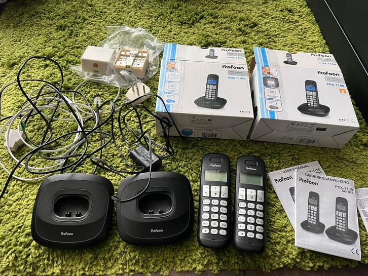 Profoon PDX-1100 DECT Telefoon Zwart met reserve toestel, Telecommunicatie, Vaste telefoons | Handsets en Draadloos, Gebruikt