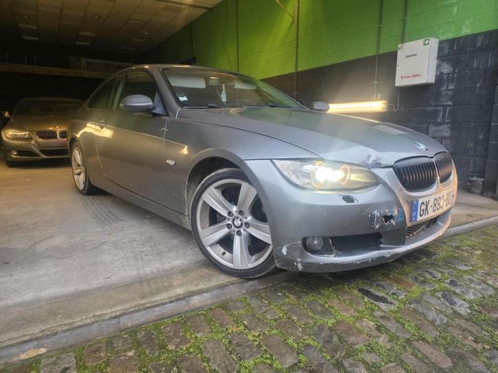 Bmw serie3 e92 320d 163ch 2009 conditions marchand/ export, Auto's, BMW, Bedrijf, 3 Reeks, ABS, Airbags, Airconditioning, Alarm