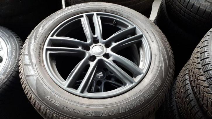 Kit Hiver Range Rover Evoque / Disco SPORT + 235/60/18, Autos : Pièces & Accessoires, Pneus & Jantes, Pneus et Jantes, Pneus hiver