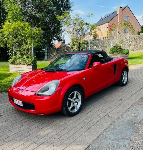 Toyota MR2, Auto's, Toyota, Bedrijf, Te koop, MR2, Benzine, Euro 2, Cabriolet, 2 deurs, Handgeschakeld, Rood, Zwart, Stof, Achterwielaandrijving