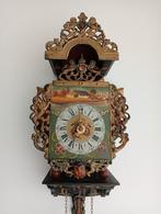 Friese stoelklok., Antiquités & Art, Antiquités | Horloges, Enlèvement