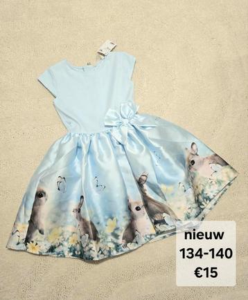 Kleedje met konijntjes nieuw beschikbaar voor biedingen