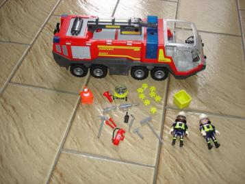 Camion de pompiers Playmobil disponible aux enchères