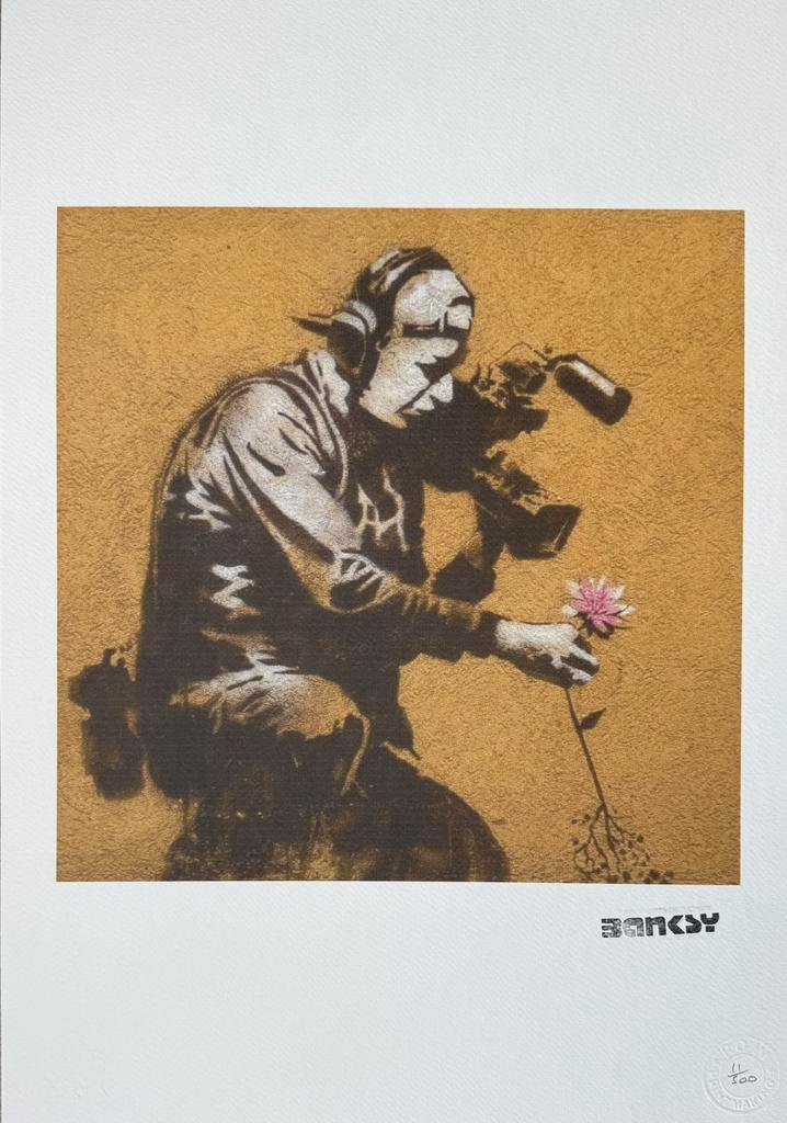 Banksy - Camera Man and Flower, Antiek en Kunst, Kunst | Litho's en Zeefdrukken, Ophalen of Verzenden