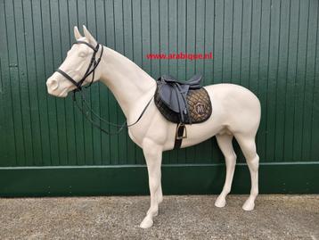 Ware groot paard  beschikbaar voor biedingen