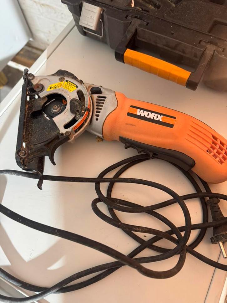 Scie plongeante WORX WX424, Bricolage & Construction, Outillage | Scies mécaniques, Comme neuf, Scie plongeante, Enlèvement