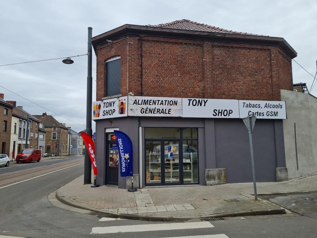 Surface commerciale a louer Jumet, Immo, Appartements & Studios à louer