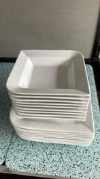 Assiettes plates et creuses blanches, Ophalen, Zo goed als nieuw