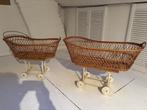 Vintage rotan poppenwieg, Ophalen, Gebruikt, Babypop