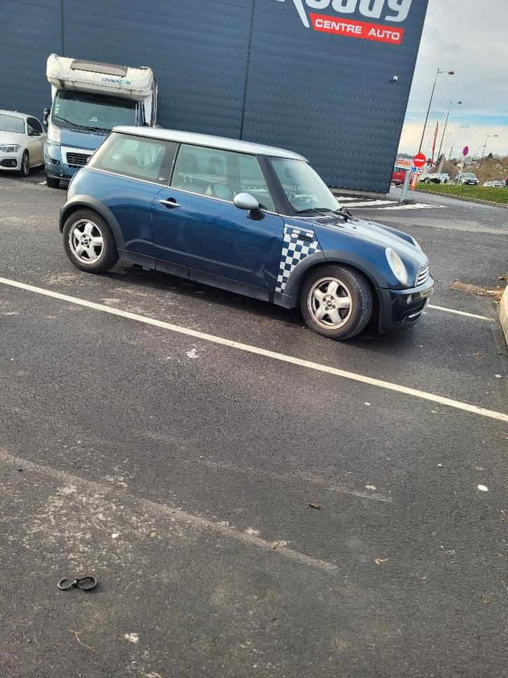 Mini Cooper-serie (checkmate), Auto's, Mini, Particulier, Cooper, ABS, Adaptive Cruise Control, Airbags, Airconditioning, Boordcomputer