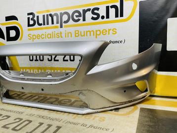 BUMPER Volvo V40 RDesign R-Design kls 6xpdc VOORBUMPER 1-E7-