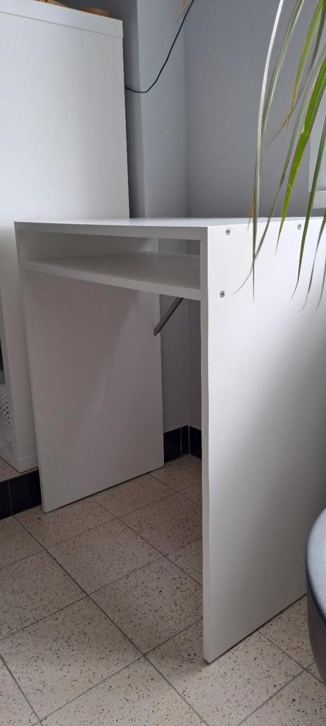 Bureau, blanc, 65x40 cm état neuf a saisir ️↙️, Maison & Meubles, Bureaux, Neuf, Bureau d'ordinateur, IKEA, Moderne, Bois, Blanc