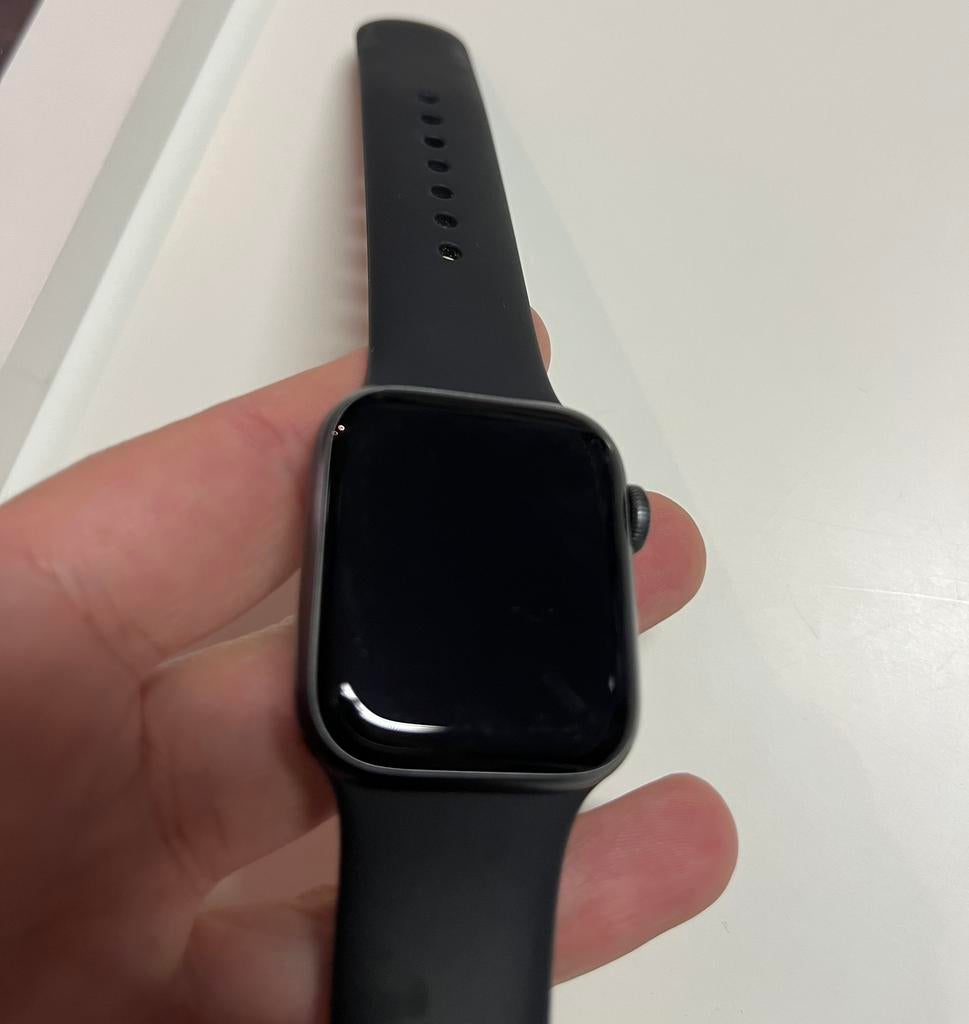 Apple Watch series 4, Ophalen of Verzenden, Zo goed als nieuw