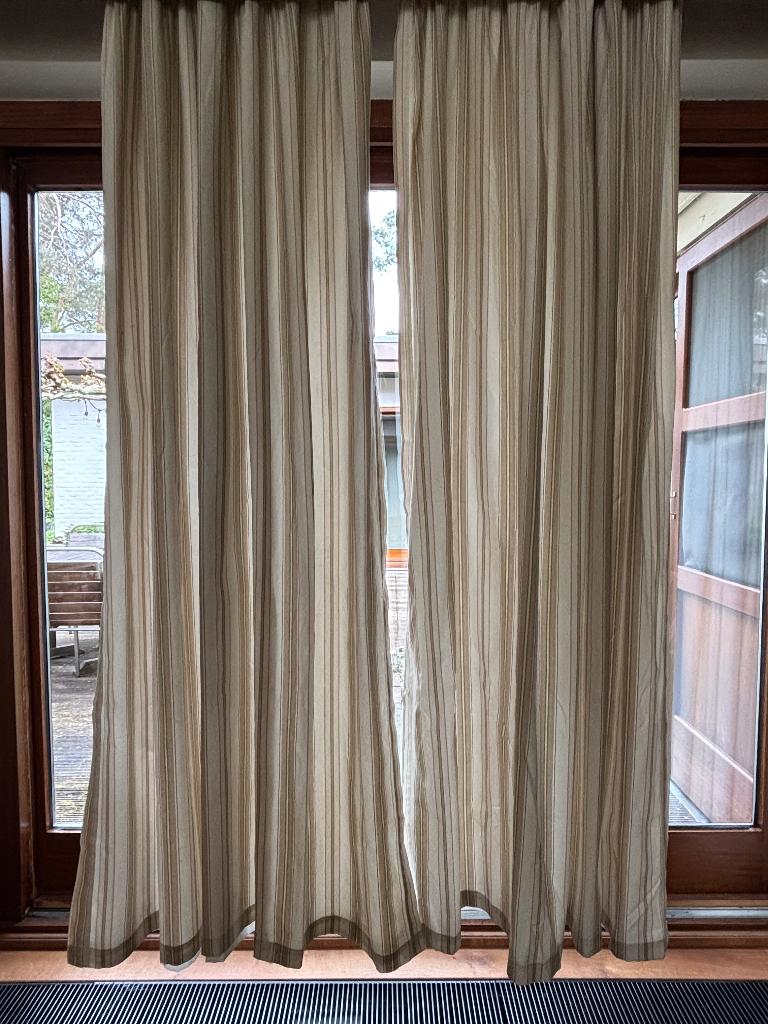 Gordijnen streepjesmotief van Laura Ashley, Huis en Inrichting, Gebruikt, 200 cm of meer, 150 tot 200 cm, Ophalen of Verzenden