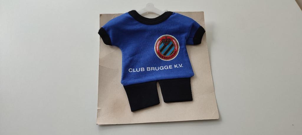 Club Brugge truitje met zuignap voor in de auto. Nieuw., Verzamelen, Sportartikelen en Voetbal, Ophalen of Verzenden, Nieuw