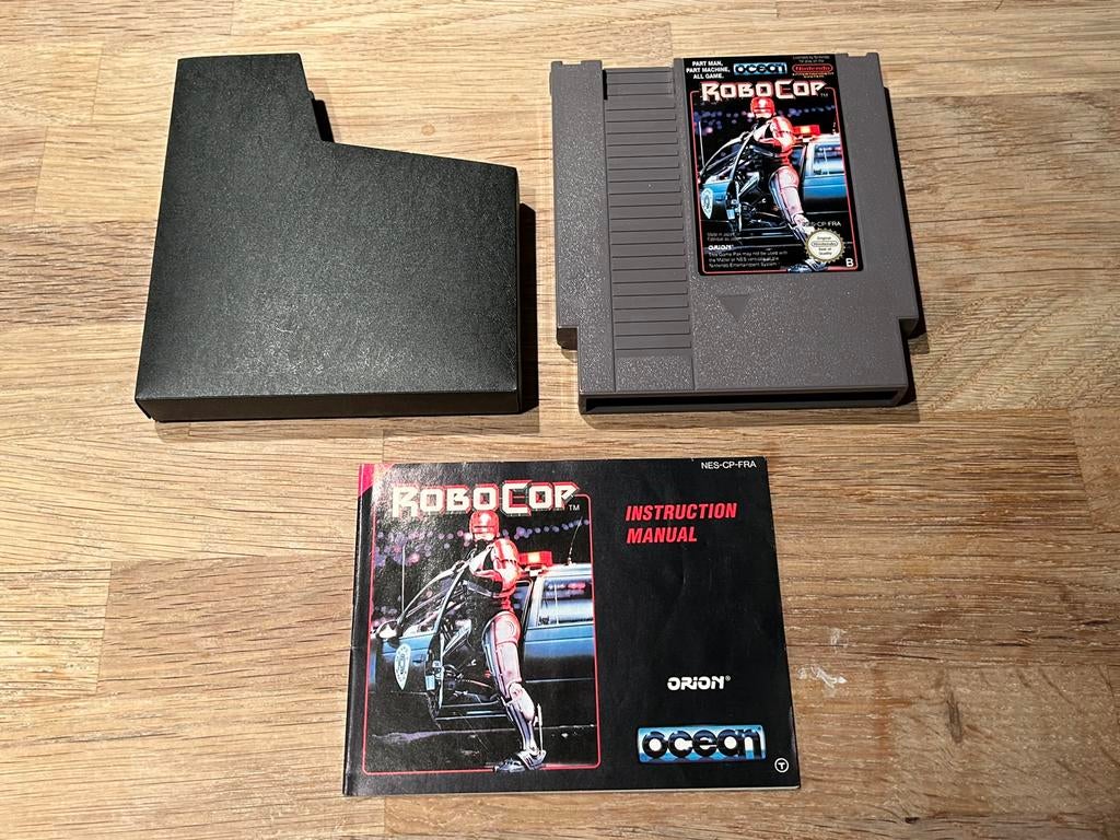 Nintendo NES game - Robocop, Games en Spelcomputers, Games | Nintendo NES, Ophalen of Verzenden, Zo goed als nieuw