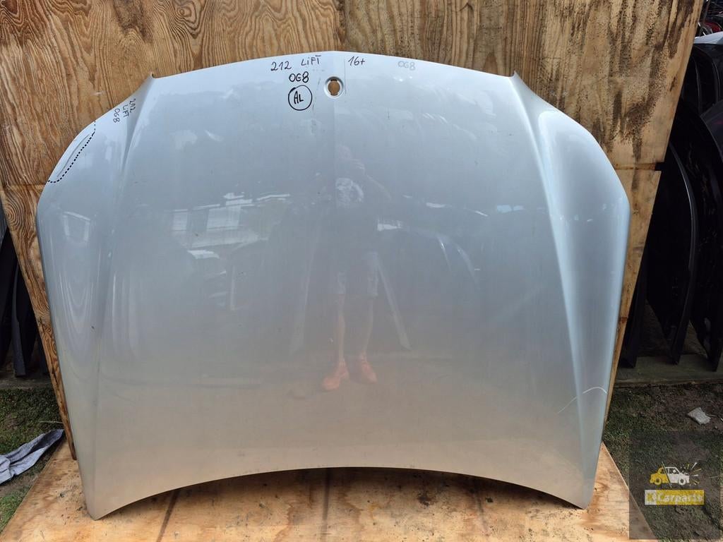 Mercedes Classe E W212 Compartiment moteur Lift 13-16, Mercedes-Benz AG, Mercedes-Benz, Utilisé, Mercedesstrasse 120
70372  Stuttgart, DE