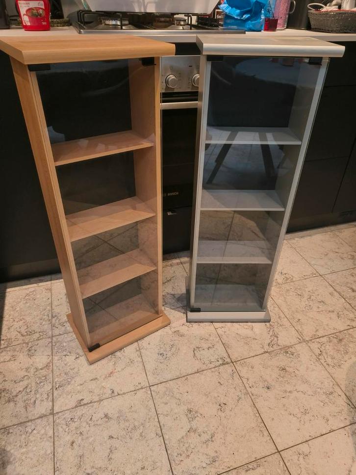 DVD kastjes, Huis en Inrichting, Woonaccessoires | Cd- en Dvd-rekken, Gebruikt, Cd's of Dvd's, Hout, Ophalen