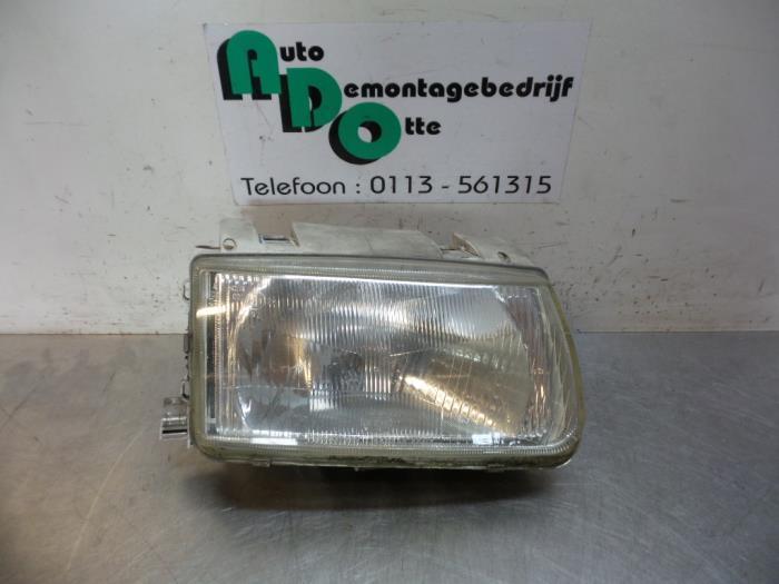 Koplamp rechts van een Volkswagen Polo (Polo 94-), Auto-onderdelen, Verlichting, Volkswagen, Gebruikt, 3 maanden garantie, Ophalen of Verzenden