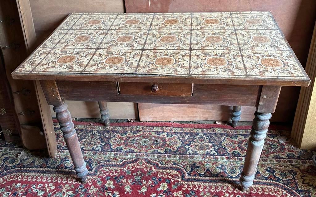 Vieille table à restaurer, Enlèvement, Utilisé, Rectangulaire