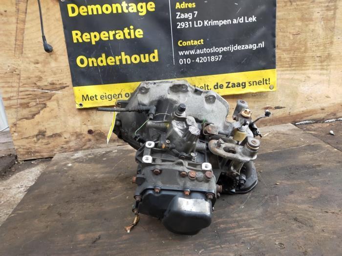 Boîte de vitesse d'un Opel Corsa, Autos : Pièces & Accessoires, Transmission & Accessoires, Opel, Utilisé, 3 mois de garantie
