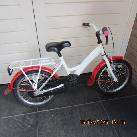 TE KOOP KINDERFIETS MERK LOEKIE WIELMAAT 16 INCH, Vélos & Vélomoteurs, Vélos | Garçons, Loekie., Enlèvement, Utilisé, Frein à main