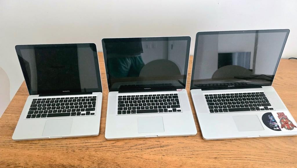 3 MacBook Pro’s te koop – alles samen €350, Computers en Software, Ophalen of Verzenden, MacBook