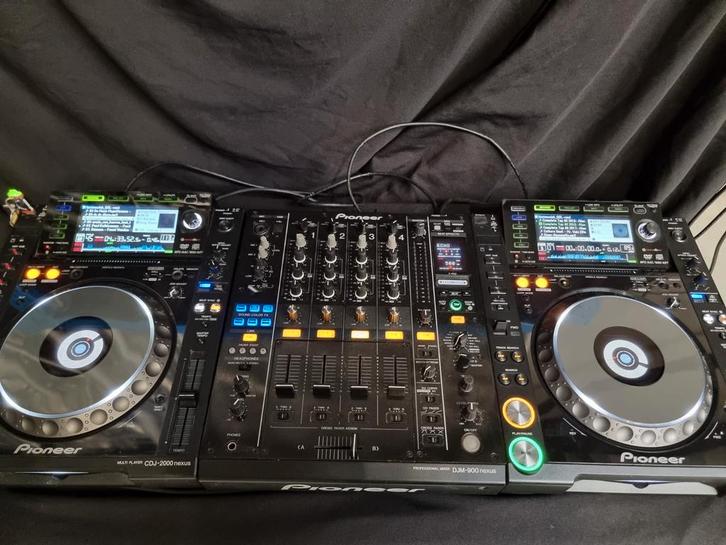 2 x CDJ2000Nexus et DJM900Nexus, Musique & Instruments, DJ sets & Platines, Enlèvement