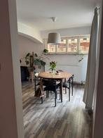 Charmante ronde houten eettafel, Huis en Inrichting, Tafels | Eettafels, Ophalen, Gebruikt, Rond, Vier personen