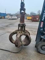 Poliegrijper, Ophalen