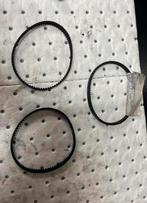 3 riemen oliepomp Piaggio velofax, Fietsen en Brommers, Ophalen of Verzenden, Nieuw, Piaggio