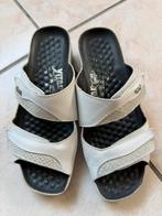 Instappers muiltjes Vital wit 37 weinig gedragen, Kleding | Dames, Ophalen of Verzenden, Zo goed als nieuw