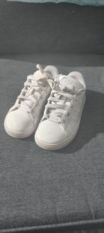 Witte sneakers maat 29, Enlèvement