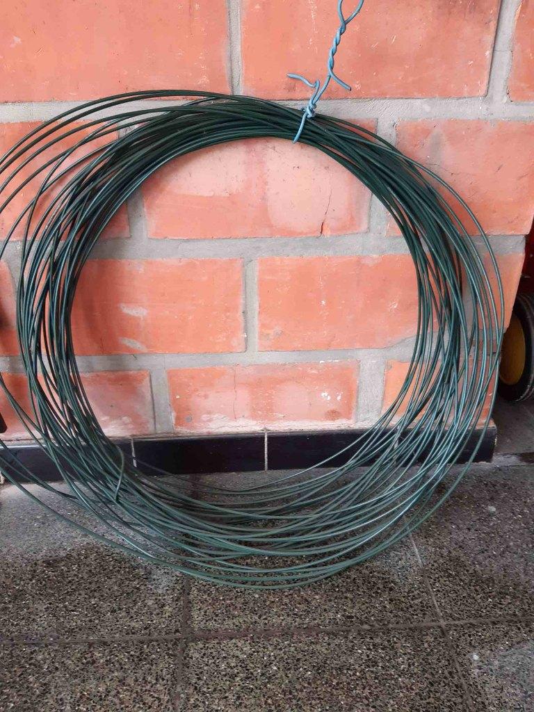 Geplastificeerde staaldraad - 100 m, Ophalen of Verzenden, Nieuw, IJzer, Gaashekwerk