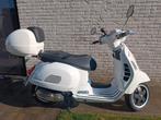 Vespa 125cc GTS super ie te koop met koffer en TomTom., Enlèvement ou Envoi