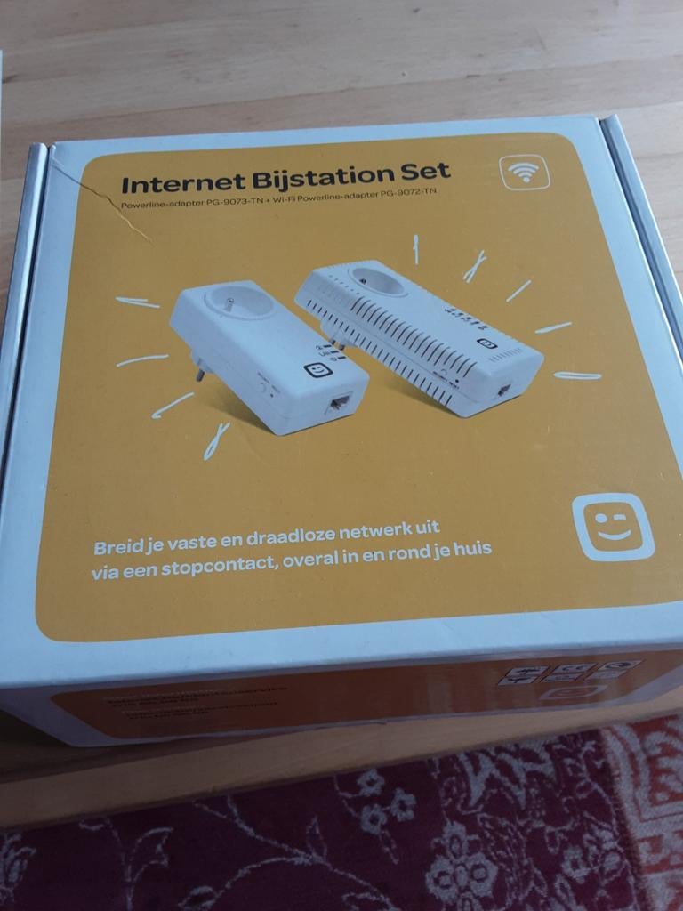 Nieuwe doos internet bijstation set, TV, Hi-fi & Vidéo, TV, Hi-fi & Vidéo Autre, Enlèvement