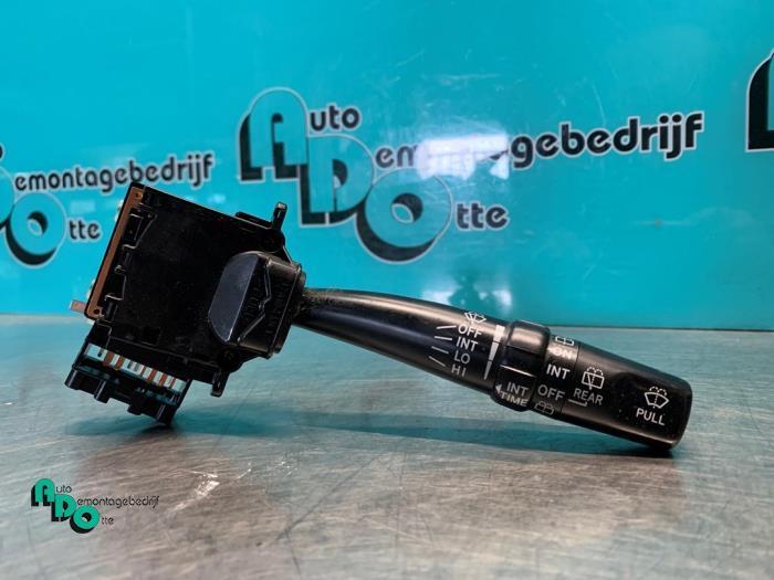 Ruitenwis Schakelaar van een Toyota Corolla (Corolla 96-), Auto-onderdelen, Dashboard en Schakelaars, Toyota, Gebruikt, 3 maanden garantie