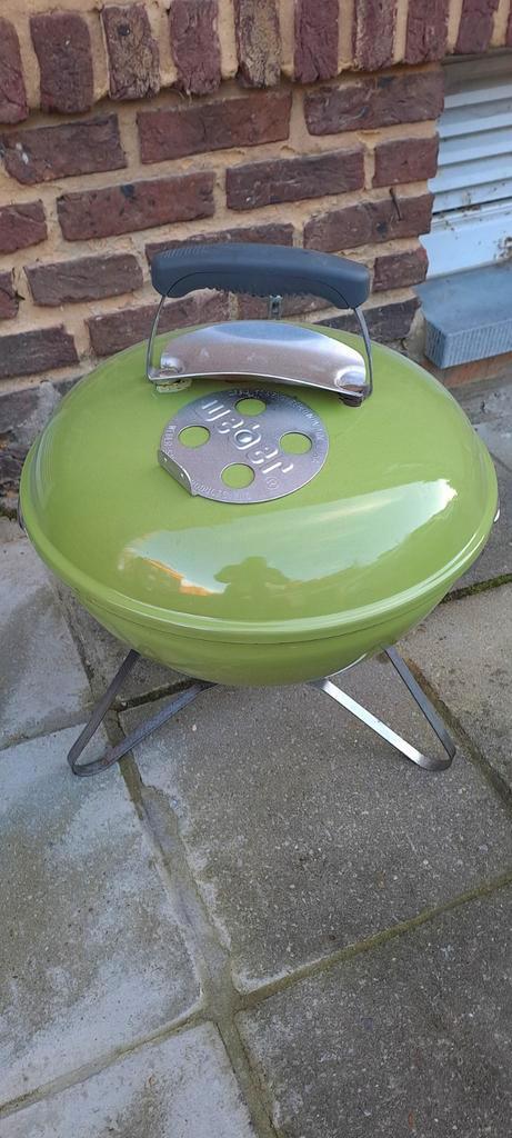 Barbecue weber portable et sac charbon gratis accessoires ↙️, Tuin en Terras, Houtskoolbarbecues, Zo goed als nieuw, Met accessoires