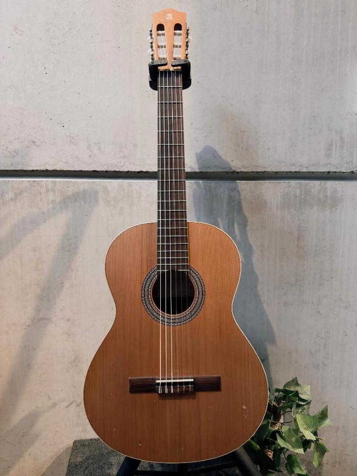 Alhambra Z-Nature, Musique & Instruments, Instruments à corde | Guitares | Acoustiques, Utilisé, Guitare classique ou espagnole