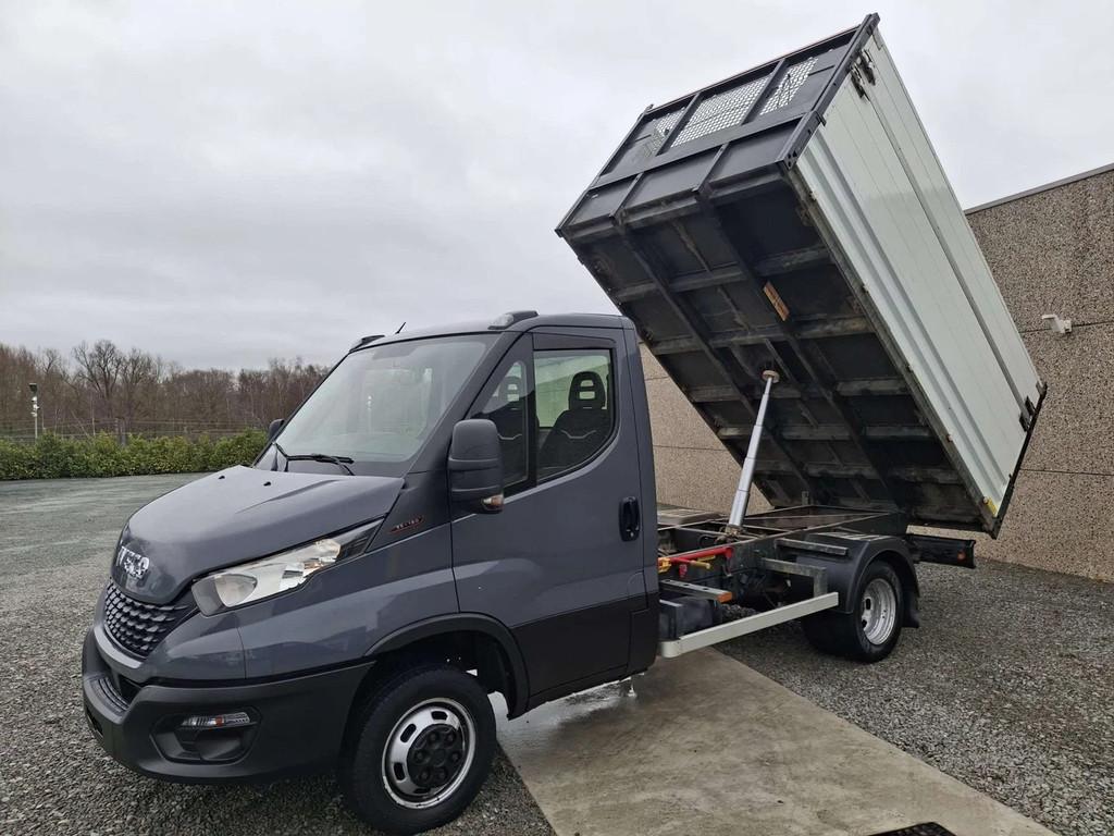 Iveco Daily 35C18 3.0 benne basculante, Autos, Camionnettes & Utilitaires, Entreprise, Achat, ABS, Air conditionné, Bluetooth