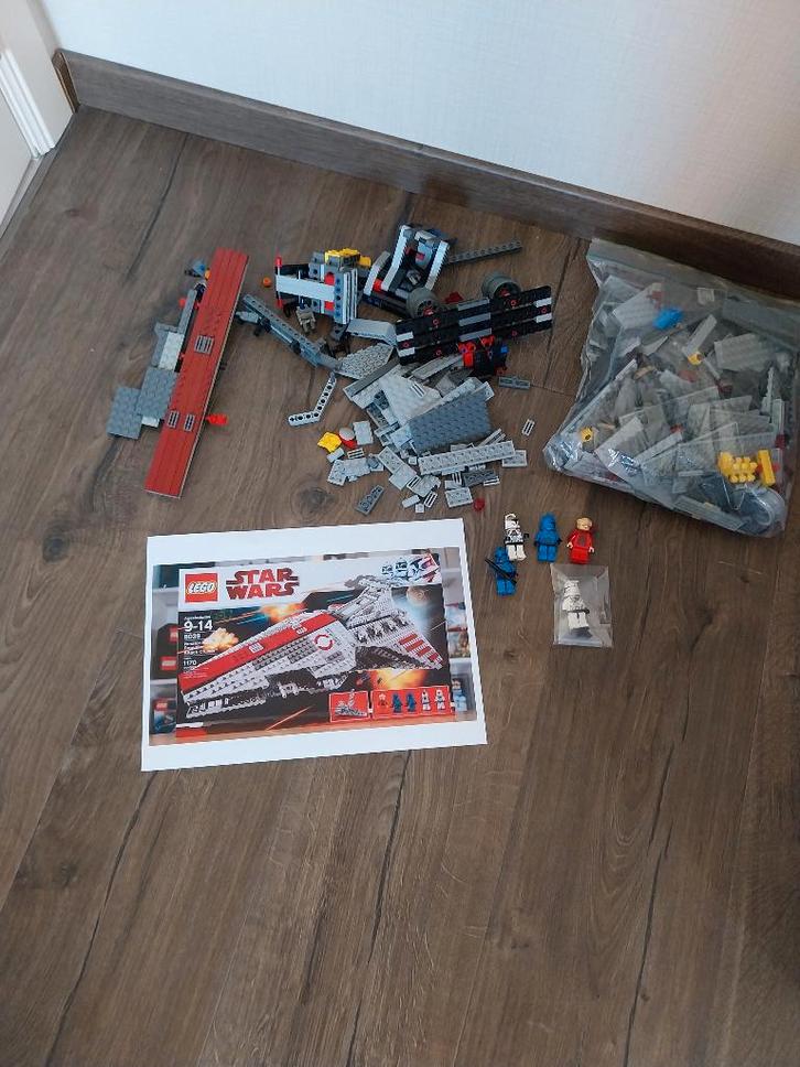 LEGO Star Wars 8039 Venator-Class Republic Attack Cruiser, Kinderen en Baby's, Speelgoed | Duplo en Lego, Zo goed als nieuw, Lego