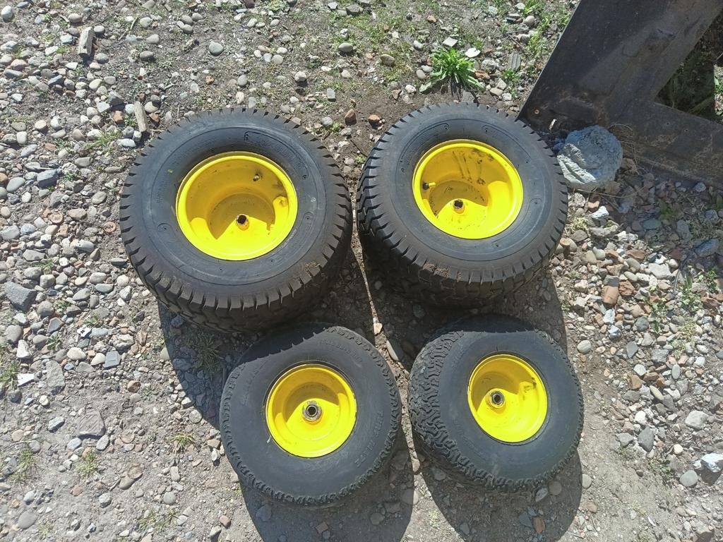 Set wielen zitmaaier, Ophalen