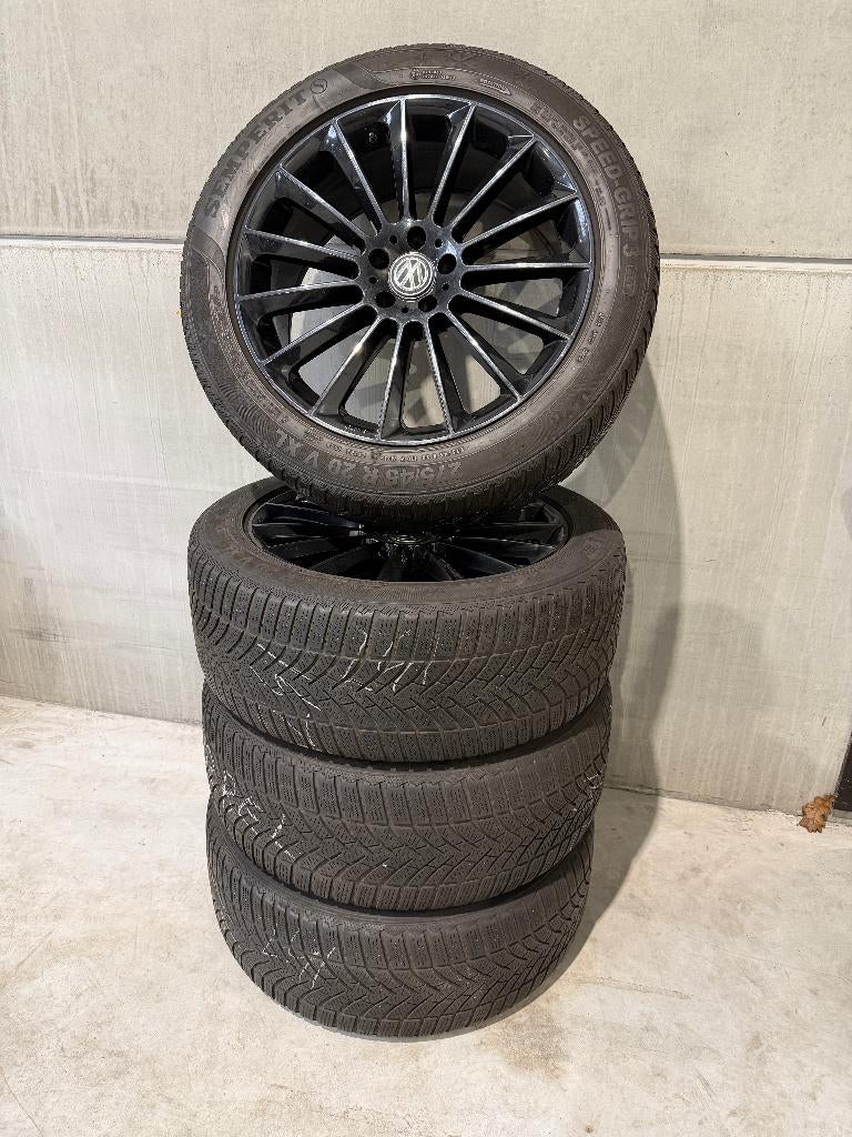 VW Touareg 20 inch zwarte velgen 5x112 275/45R20, Auto-onderdelen, Banden en Velgen, Velg(en), Winterbanden, 20 inch, 275 mm, Gebruikt