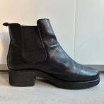 Bottes Chelsea Manfield en cuir taille 42, Vêtements | Femmes, Chaussures, Enlèvement ou Envoi, Boots et Botinnes, Porté, Noir