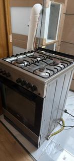 Gasvuur, Elektronische apparatuur, Fornuizen, Ophalen, Gebruikt, 4 kookzones, Gas